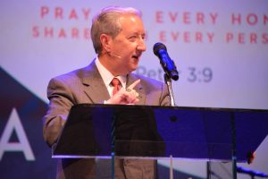 Dennis Phelps, a professor at New Orleans Baptist Theological Seminary, taught a Bible study on Job to messengers attending the 2016 Louisiana Baptist Convention Annual Meeting.